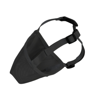 Muselière chien noire en nylon ultra-respirant avec lanières réglables et maille douce, confort et médaille chien.